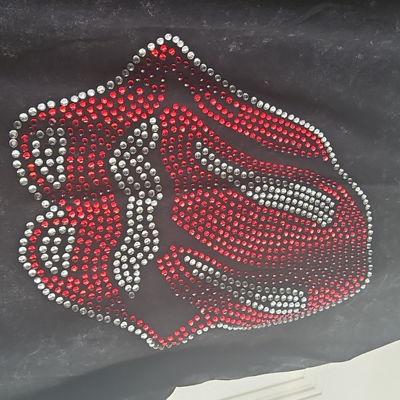Rolling Stones Black T-Shirt with Rhinestone Red Lips Design, sz M - Picture 2 of 5